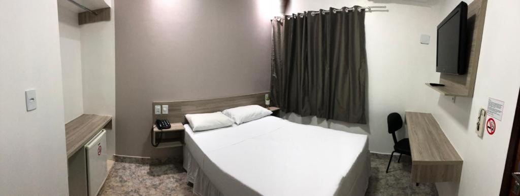 Colorado Hotel *